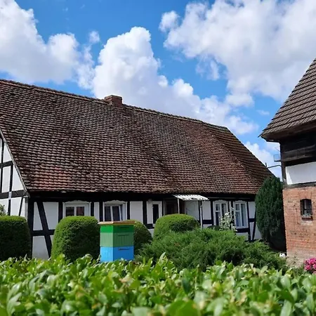 Zabytkowa Zagroda Agroturystyka Ferienhaus *