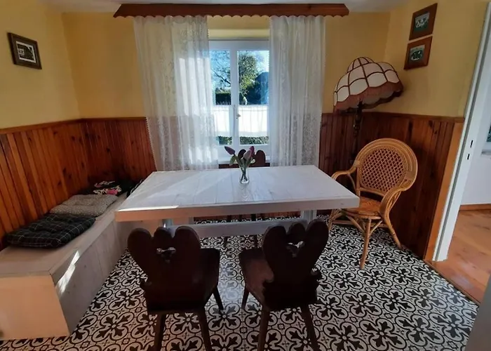 Zabytkowa Zagroda Agroturystyka Hotel Swolowo